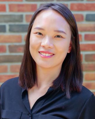 Photo of Li-Ling Yu, M Ed, LPCC, Counselor