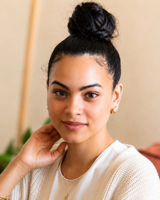 Photo of Yanée Ferrari, Marriage & Family Therapist Associate, MA, AMFT