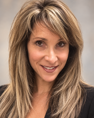 Photo of Lisa B. Sussman, Clinical Social Work/Therapist, LCSW, NPT-C, RRT