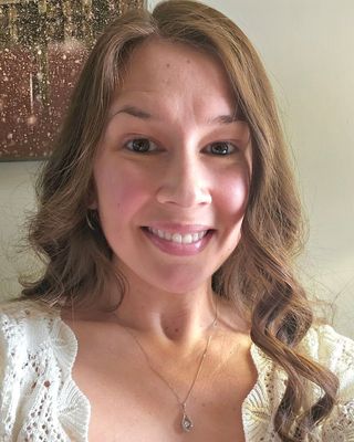 Photo of Shannon Holmes, Marriage & Family Therapist, LCMFT, LMFT, RPT™