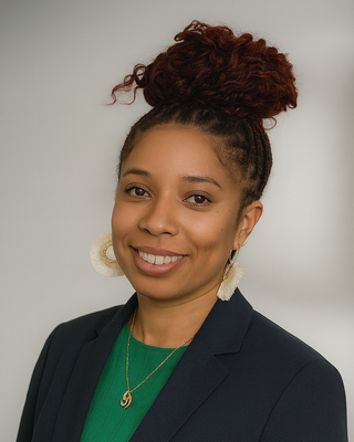 Photo of Shakira Thomas, Pre-Licensed Professional, LCSW