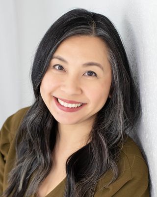 Photo of Tsz Yin Szeto-McNatt, MA, MEd, LMFT, Marriage & Family Therapist