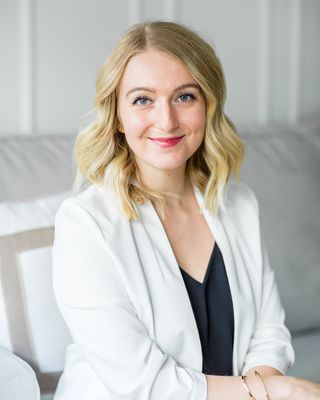 Photo of Erica Lane, Psychologist in Edmonton, AB