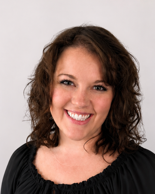 Photo of Mollie Ridings, Clinical Social Work/Therapist, LISW, MSW