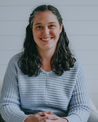 Photo of Molly Hunter, Clinical Social Work/Therapist, LCSW