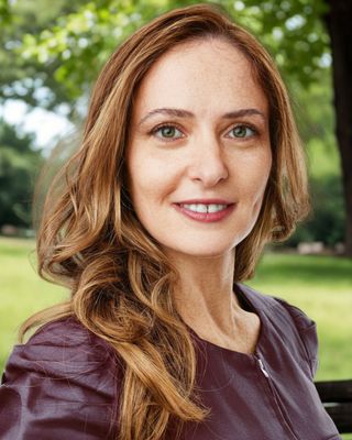 Photo of Paulina Shilevsky, LMSW