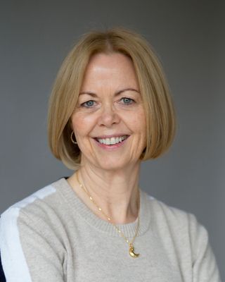 Photo of Siobhan Marko - Siobhan Marko - Anxiety, Stress & Overthinking, Registered Social Worker, MSW, RSW
