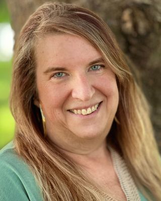 Photo of Nicole Prasch, Clinical Social Work/Therapist, LSWAIC
