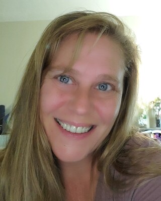 Photo of Kimberly Mehl, Registered Mental Health Counselor Intern in Melbourne, FL