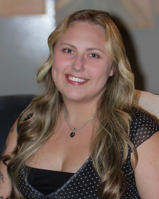 Photo of Jaylyn Renollet, Clinical Social Work/Therapist, LISW, MSW