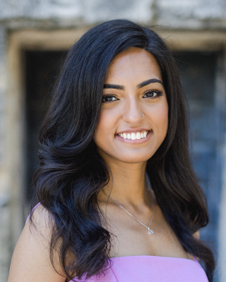 Photo of Menka Tolani, Clinical Social Work/Therapist, LCSW