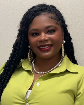 Photo of Adrina Humphrey, LMSW, Clinical Social Work/Therapist