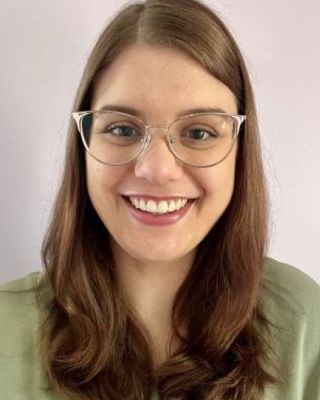 Photo of Lauren Lerew, Clinical Social Work/Therapist, LCSW, CADC