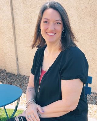 Photo of Jen Woolf, Marriage & Family Therapist Associate, LAMFT, MAS-MFT