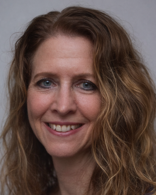 Photo of HEIDI BARTON, Counsellor, MBACP