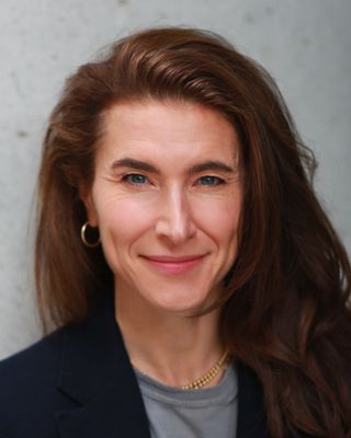 Photo of Kirsty E Wright, Psychotherapist, MNCPS Acc.