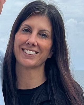 Photo of Toni Lynn Willis, Licensed Clinical Mental Health Counselor, LCMHC, LMHC