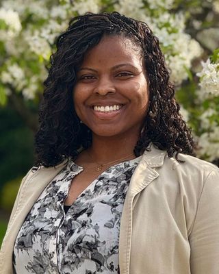 Photo of Alicia Moore, Clinical Social Work/Therapist, QIDP, LLMSW
