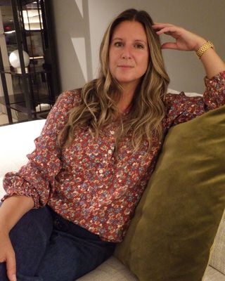 Photo of Kerri Janota, Counsellor, MEd, RCC