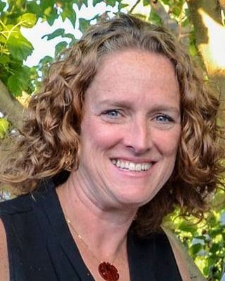 Photo of Erin McElroy Barker, Clinical Social Work/Therapist, LCSW