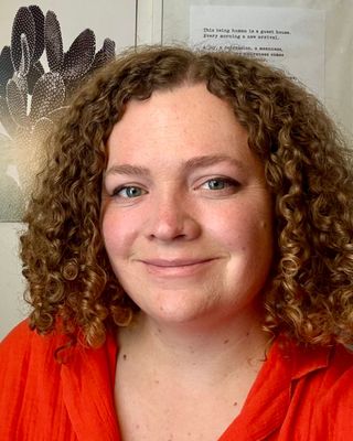 Photo of Sarah Picken, Clinical Social Work/Therapist