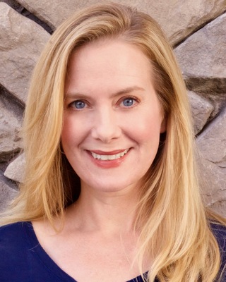 Photo of Leigh Hall, MA, LMFT, Marriage & Family Therapist in Los Angeles