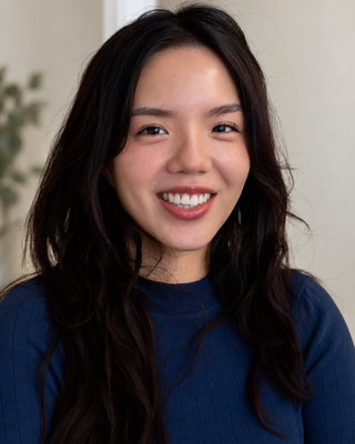 Photo of Christy Liu, Registered Psychotherapist (Qualifying), RP(Q)
