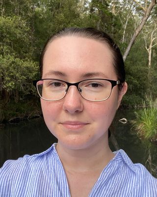 Photo of Dr Emma Brownlow, Psychotherapist, MBBS