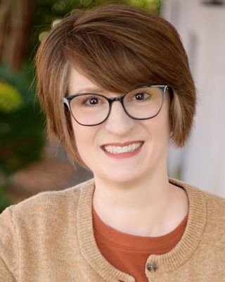 Photo of Dr. Catherine Grant Peoples, Clinical Social Work/Therapist, DSW, LCSW