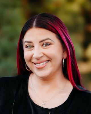 Photo of Haley Gee, Marriage & Family Therapist Associate, MA, AMFT, APCC