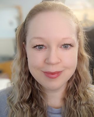 Photo of Kimberley Stewart, Psychotherapist, MBABCP