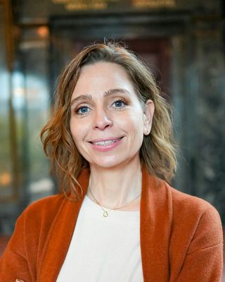 Photo of Christine Treski, Marriage & Family Therapist, LMFT, PCGC, CADC
