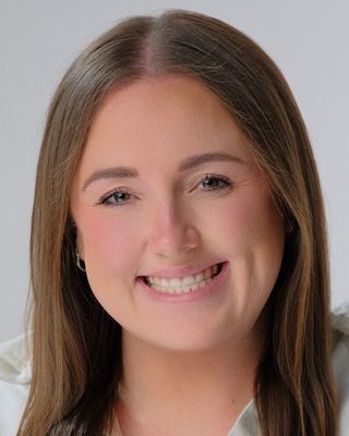 Photo of Dr. Katelyn Henault, Psychologist, PsyD