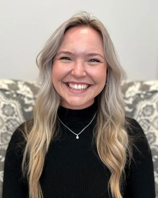 Photo of Caroline Dumond, Marriage & Family Therapist, LMFT