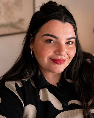 Photo of Erika Zazzu, Psychotherapist, MBACP