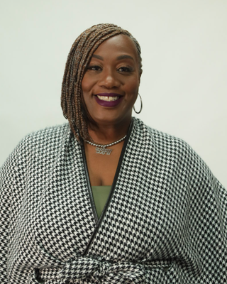 Photo of Tenisha Fennie, Clinical Social Work/Therapist, LCSW