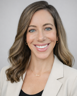 Photo of Lauren Stern, Licensed Professional Clinical Counselor, LPCC, NCC