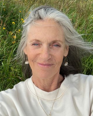 Photo of Shae Stafanson, Psychologist, PsyD, RYT 200