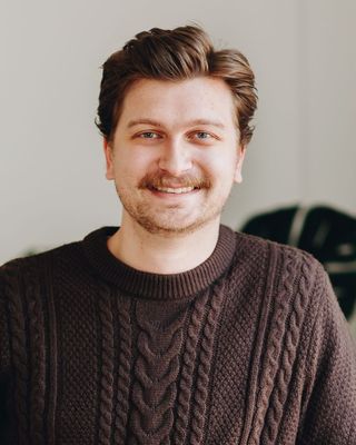 Photo of Ryan LeRoux, Registered Psychotherapist (Qualifying)