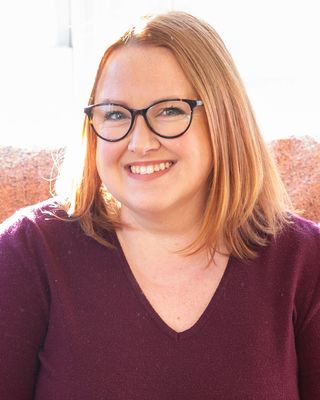 Photo of Courtney J Seely, Clinical Social Work/Therapist, LCSW