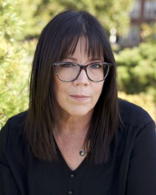 Photo of Kristi Clements, Clinical Social Work/Therapist, MSW, LISW