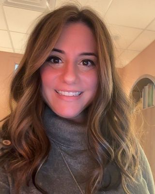 Photo of Jaclyn Leya, Clinical Social Work/Therapist, LISW