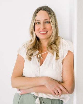 Photo of Dr. Hannah Fraley, Psychiatric Nurse Practitioner, PhD, APRN, PMHNP-, BC, CPH