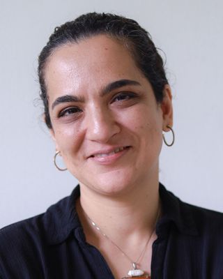 Photo of Huma Durrani, DAT, RCAT, RP(Q), Registered Psychotherapist (Qualifying)
