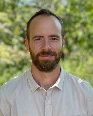 Photo of Mac Thorne - Alcohol, Phone Addiction & Trauma Therapy -Mac, Registered Psychotherapist (Qualifying)