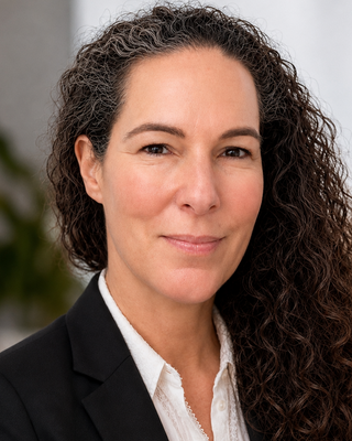 Photo of Bronya Fosseus, Registered Counsellor, HPCSA - Counsellor