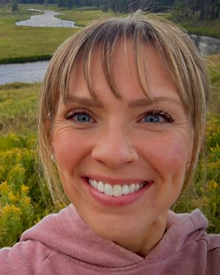 Photo of Kelsi Adams, Clinical Social Work/Therapist, MSW, LICSW