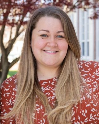 Photo of Jordan Montague, Marriage & Family Therapist, MA, LMFT