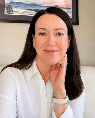 Photo of Elizabeth McCracken, Clinical Social Work/Therapist, MSW, LICSW