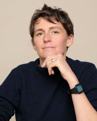 Photo of Liz Bruns, Psychiatrist, MD, MS